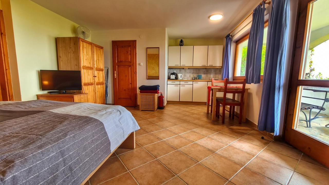 טיהאני Panorama Apartment מראה חיצוני תמונה