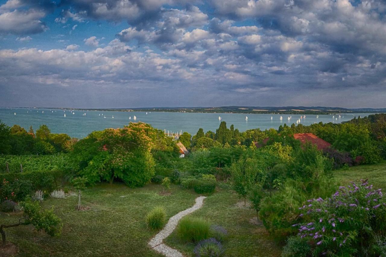 טיהאני Panorama Apartment מראה חיצוני תמונה